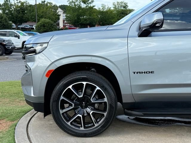 Used 2024 Chevrolet Tahoe RST w/ Luxury Package RWD image 13