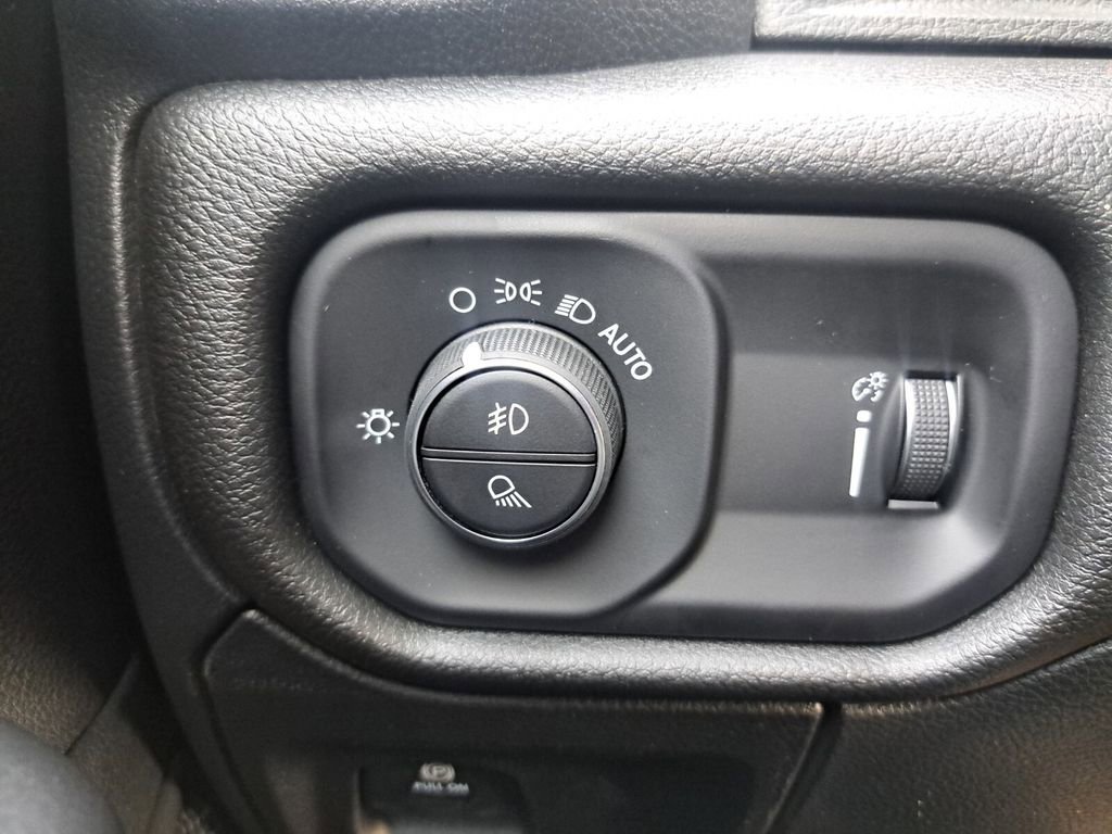 New 2025 RAM 1500 Tradesman image 15