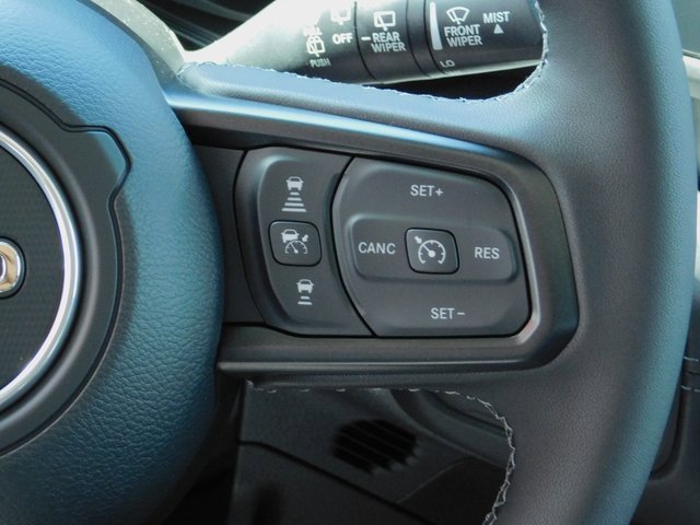 New 2025 Jeep Wrangler Unlimited Rubicon w/ Steel Bumper Group image 16