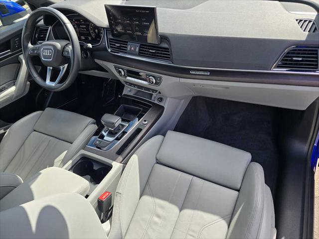 Used 2023 Audi Q5 2.0T Premium Plus w/ Premium Plus Package AWD/4WD image 9