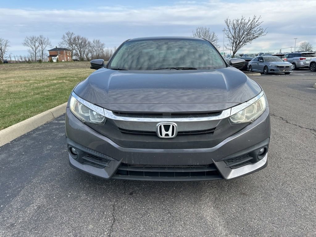 Used 2017 Honda Civic EX-T image 2