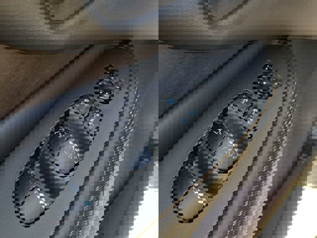 Used 2023 Nissan Murano Platinum w/ Cargo Package image 19