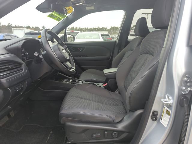 Used 2025 Subaru Forester Premium image 15
