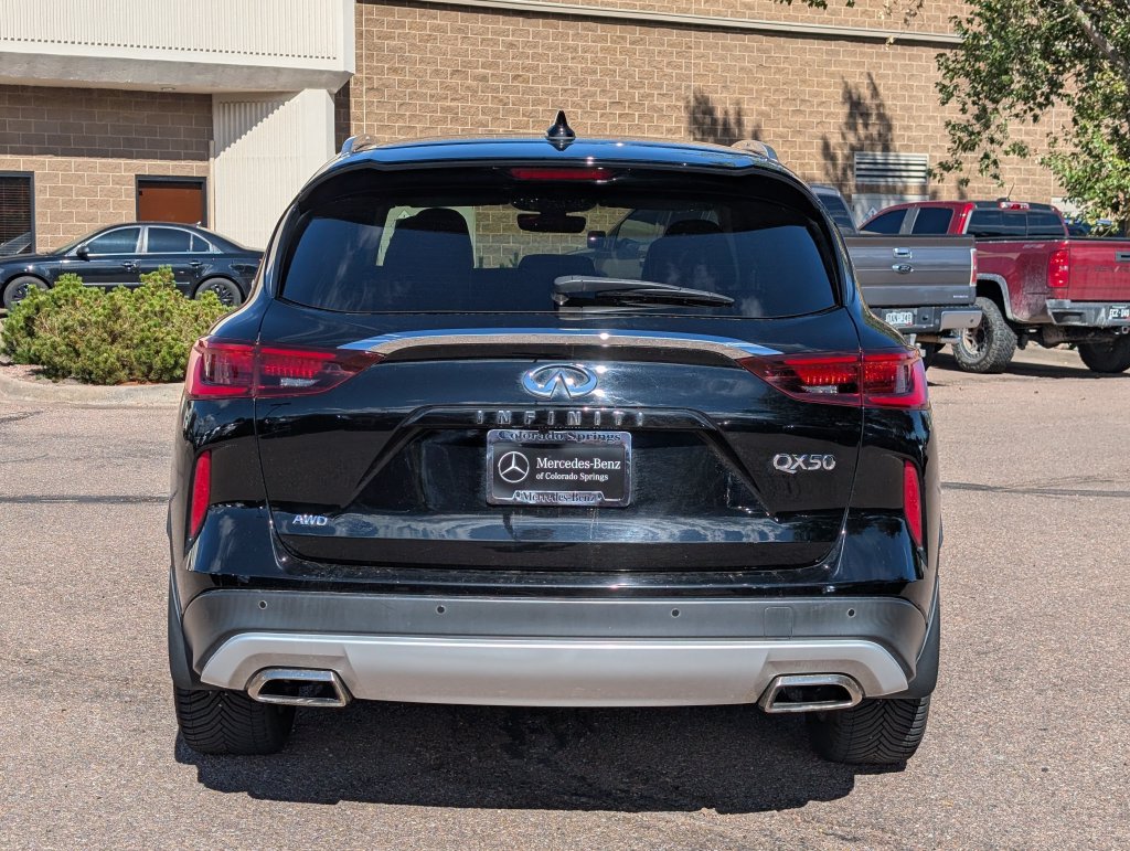 Used 2023 INFINITI QX50 Luxe AWD/4WD image 6