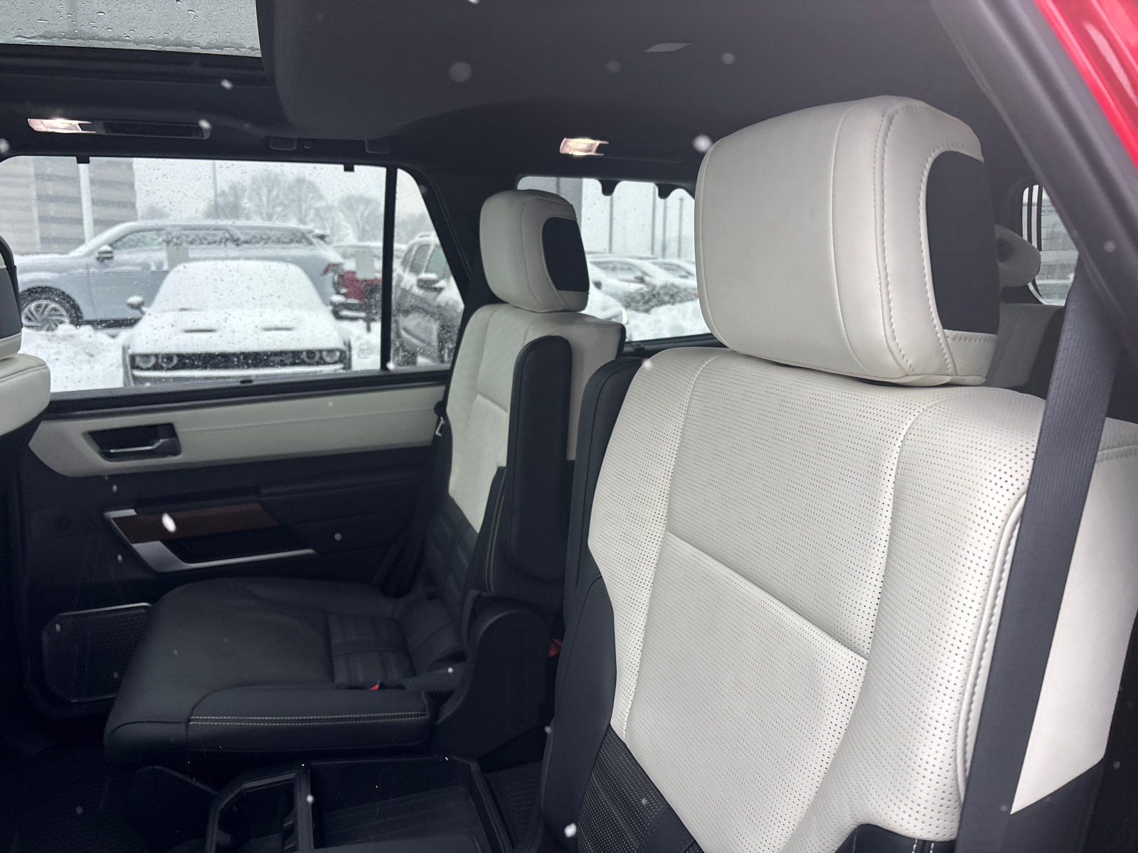 Used 2025 Toyota Sequoia Capstone image 26