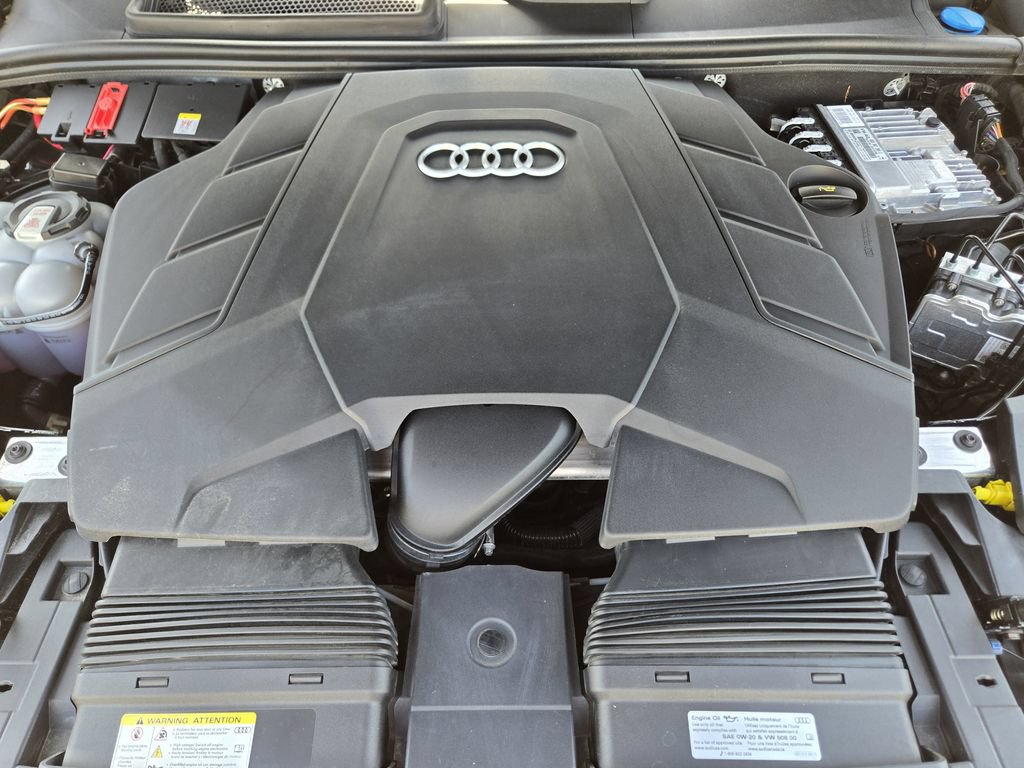 Certified 2023 Audi Q8 Premium Plus w/ Premium Plus Package AWD/4WD image 41