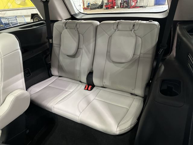 Used 2025 Lincoln Aviator AWD w/ Equipment Group 101A image 30