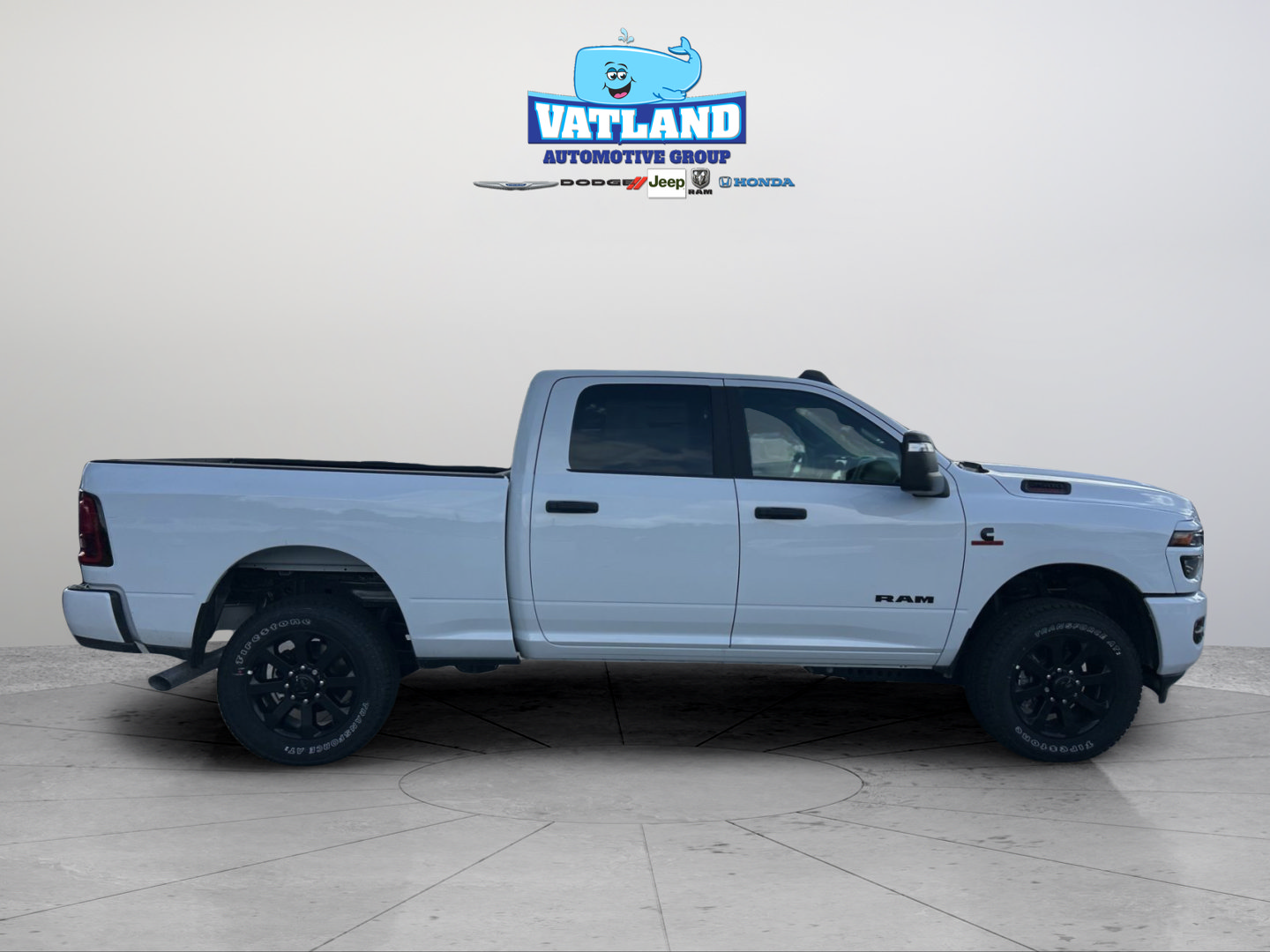 New 2026 RAM 2500 Big Horn AWD/4WD image 6