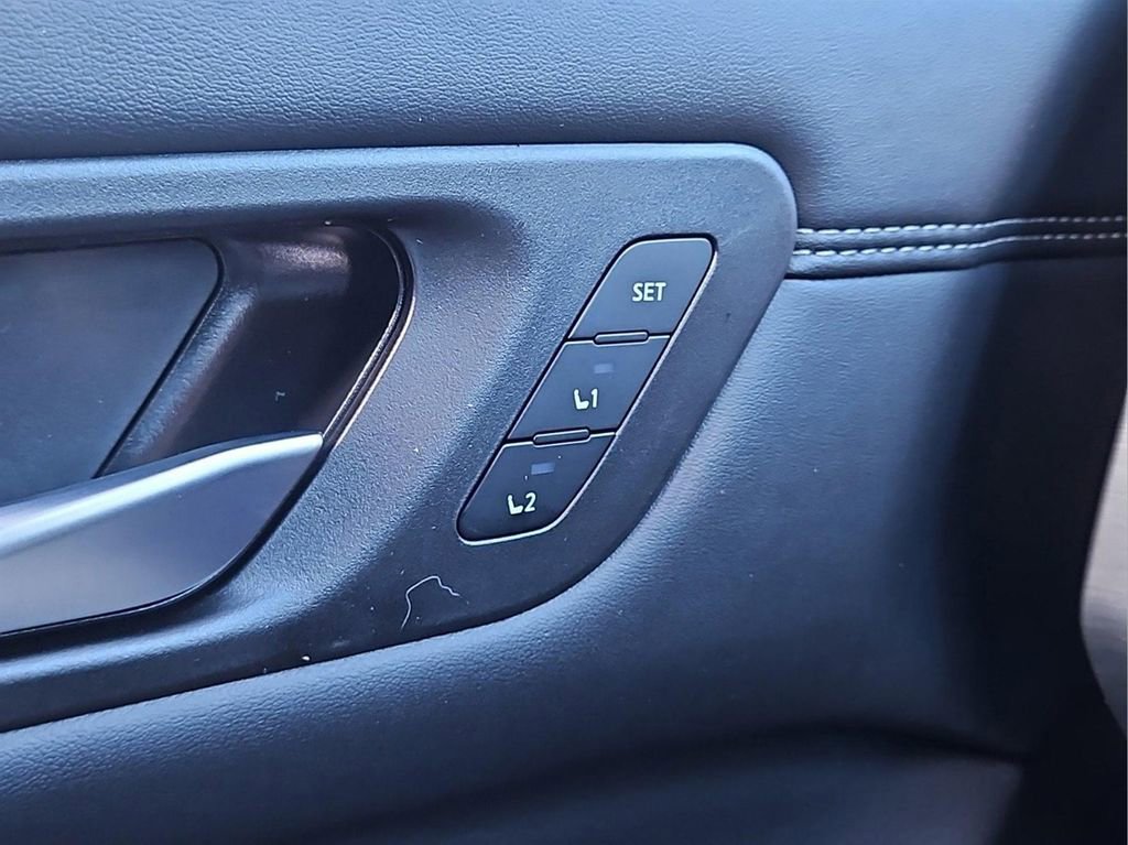 New 2025 Nissan Pathfinder Platinum w/ Cargo Package image 14