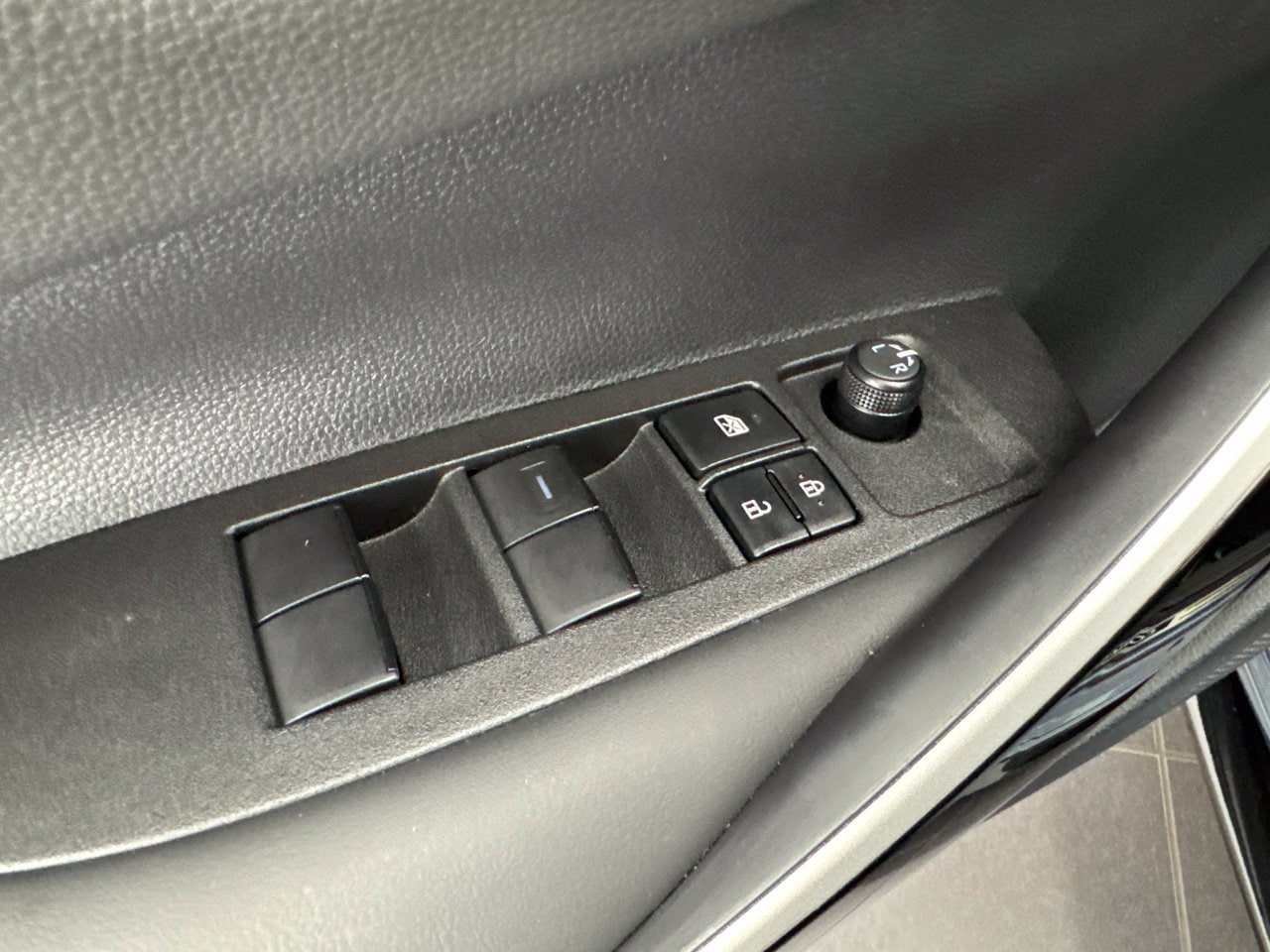 Certified 2026 Toyota Corolla XSE FWD image 37