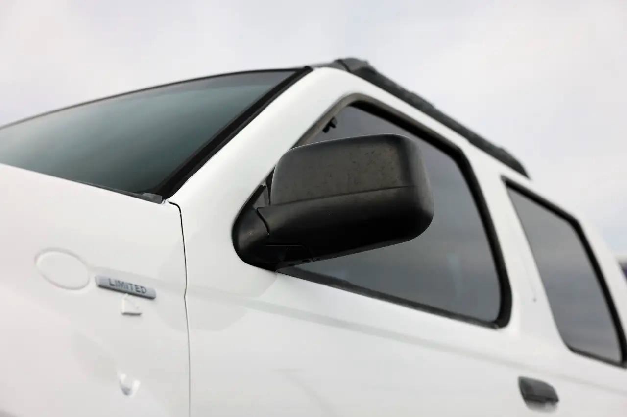 Used 2004 Nissan Frontier XE w/ (PWR) Pwr Pkg image 24