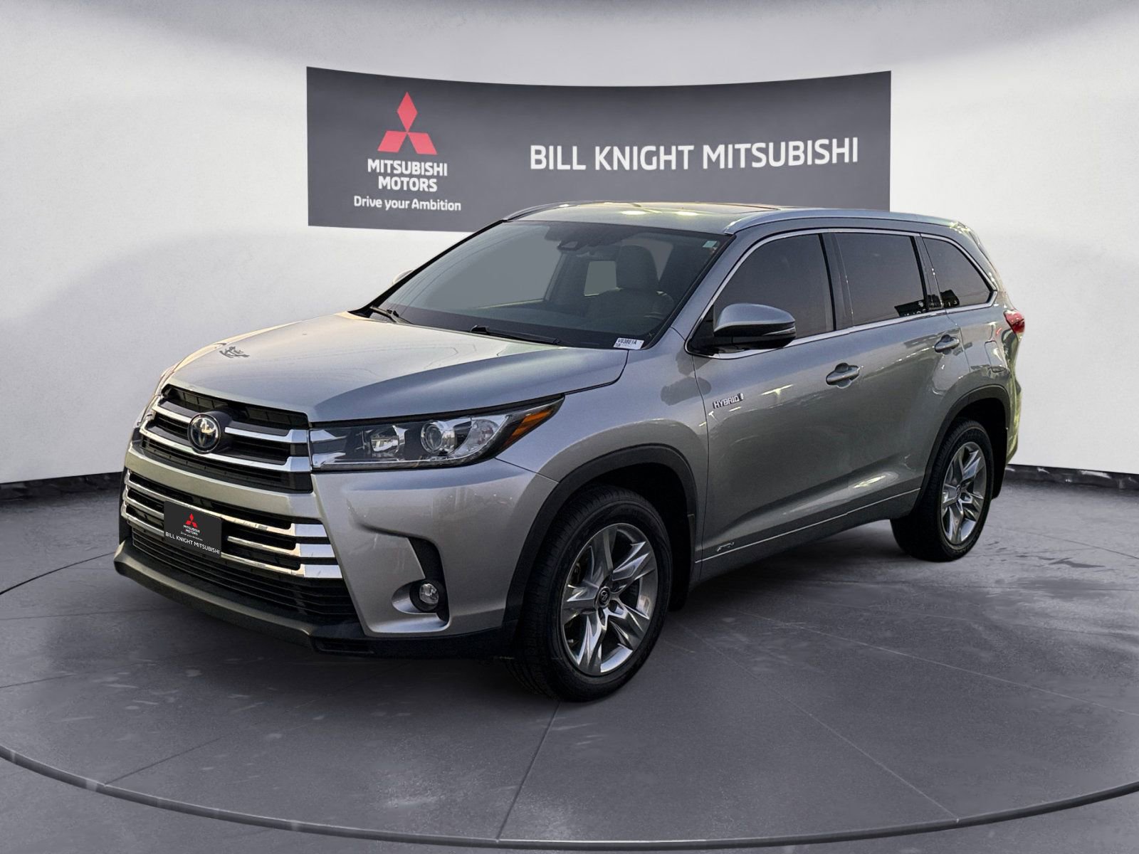 Used 2019 Toyota Highlander Limited image 1