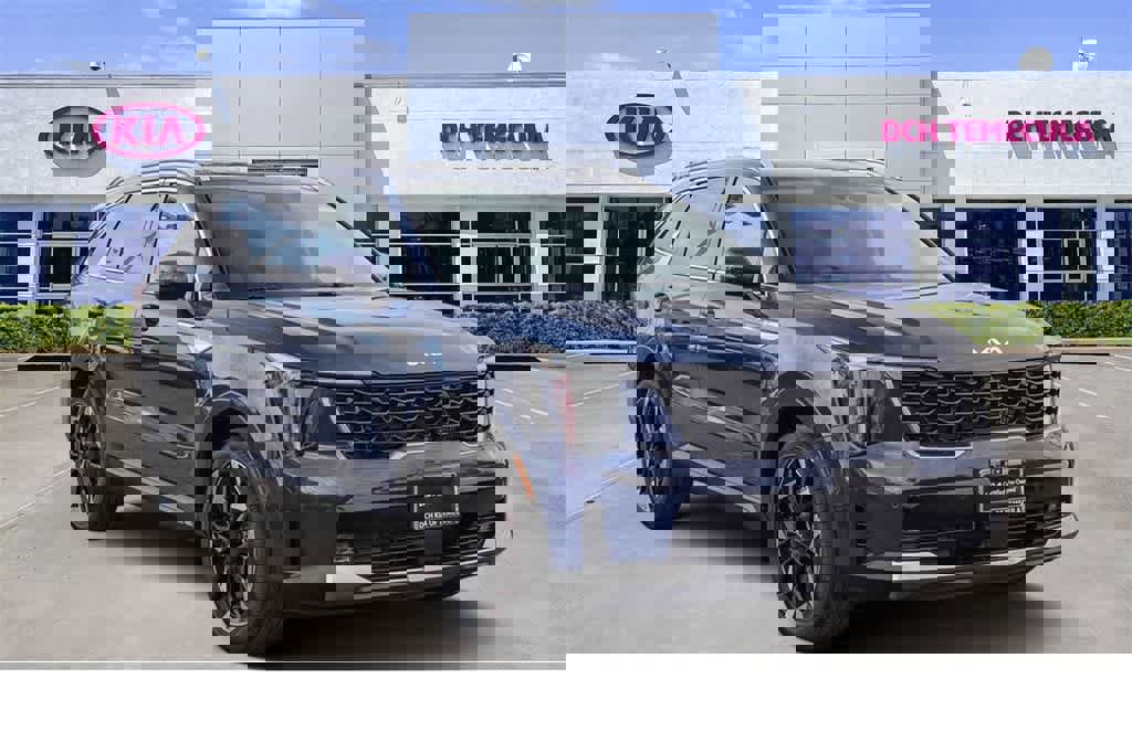 Certified 2024 Kia Sorento EX image 3