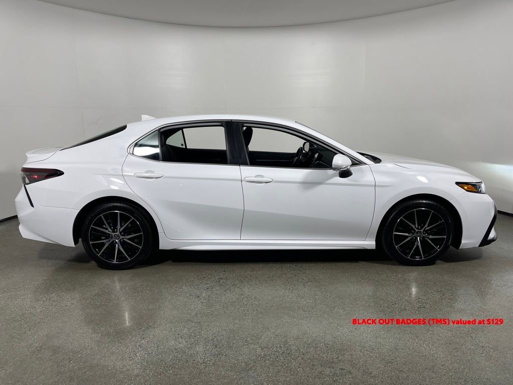 Certified 2023 Toyota Camry SE image 2