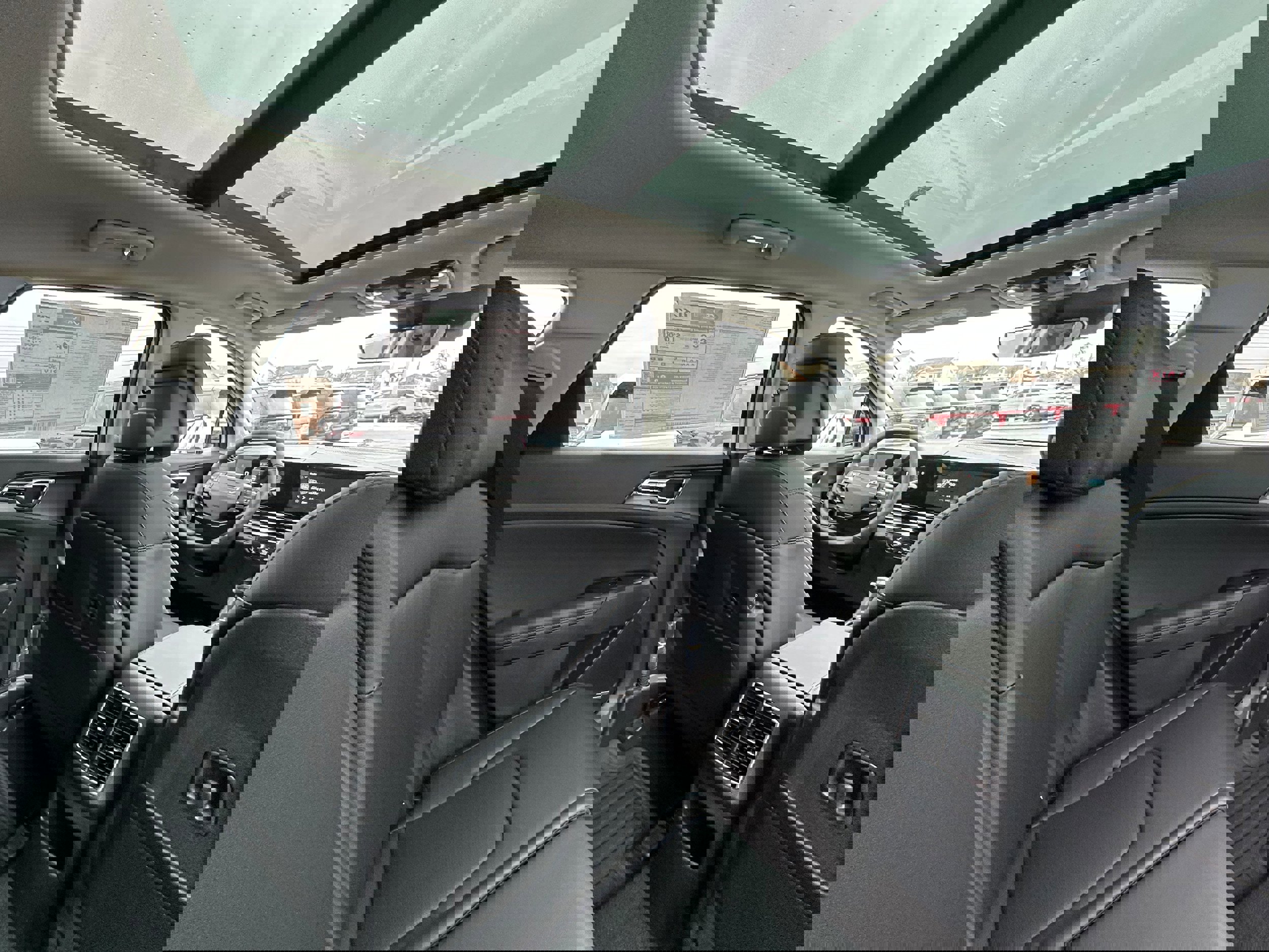 New 2026 Kia Sportage EX image 18