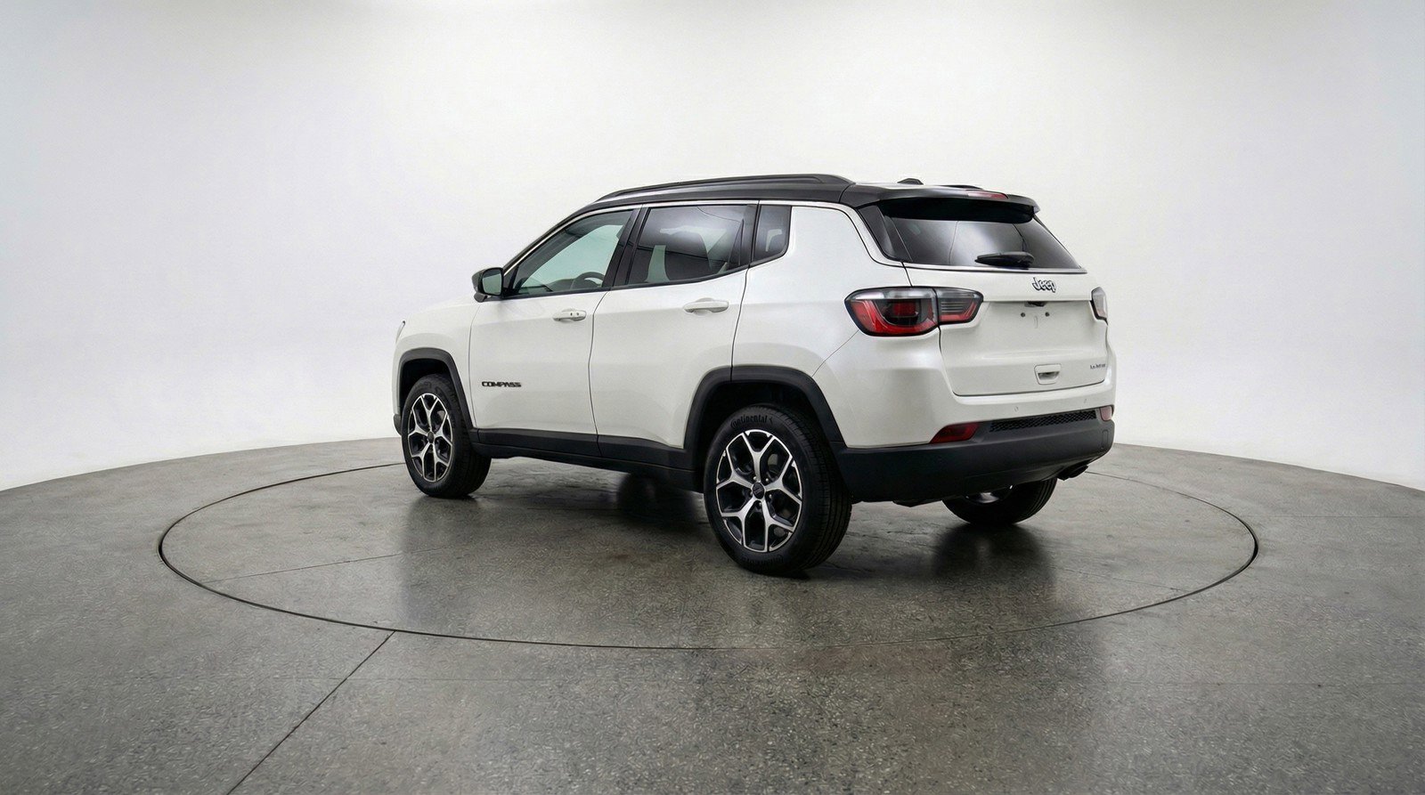 Used 2025 Jeep Compass Limited image 6