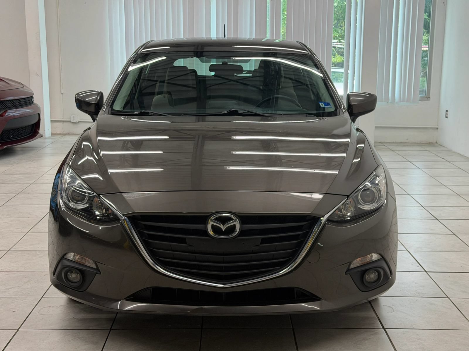 Used 2015 MAZDA MAZDA3 i Touring FWD image 2