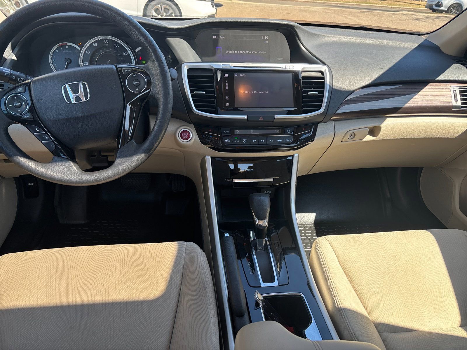 Used 2017 Honda Accord EX image 14