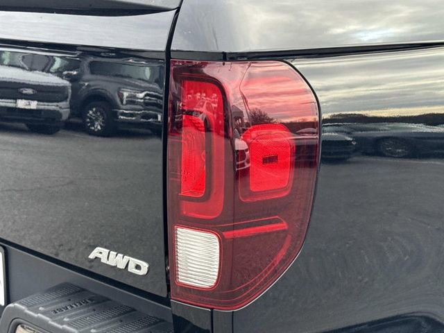 Used 2020 Honda Ridgeline Black Edition image 9