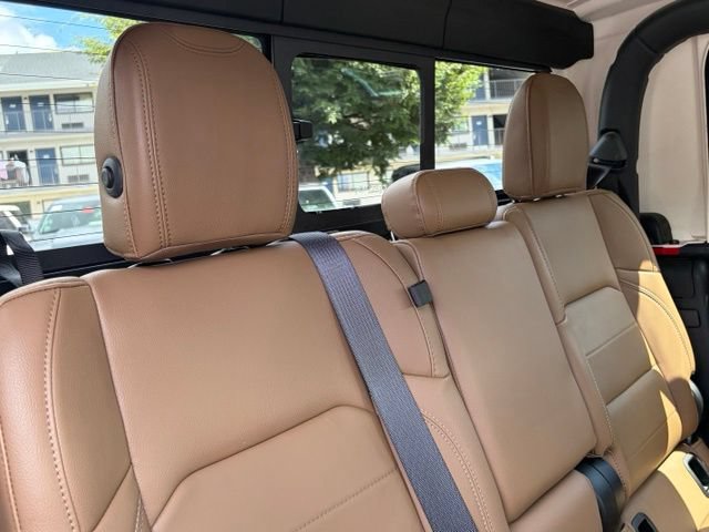 Used 2020 Jeep Gladiator Overland w/ Popular Equipment Package AWD/4WD image 31