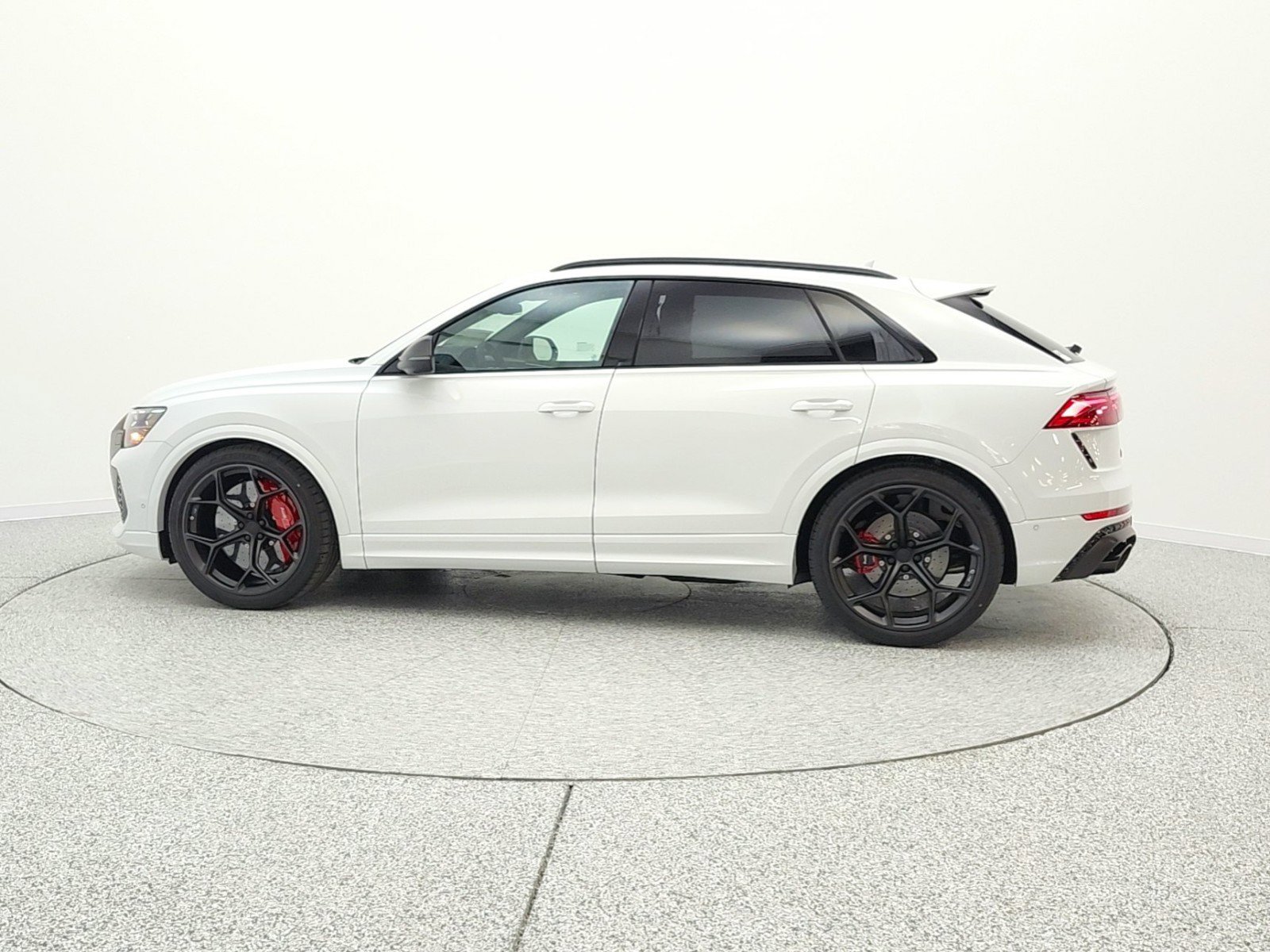 New 2026 Audi RS Q8 performance image 8