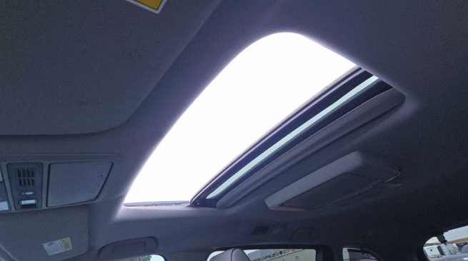 Used 2024 Honda Odyssey Elite image 6