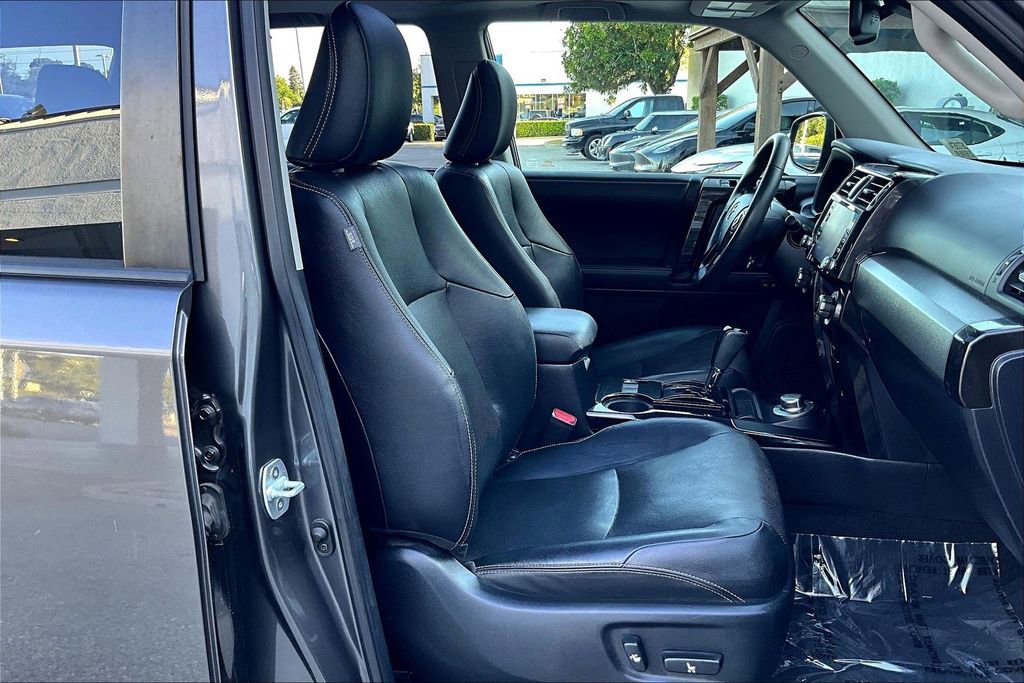 Used 2020 Toyota 4Runner Nightshade image 30