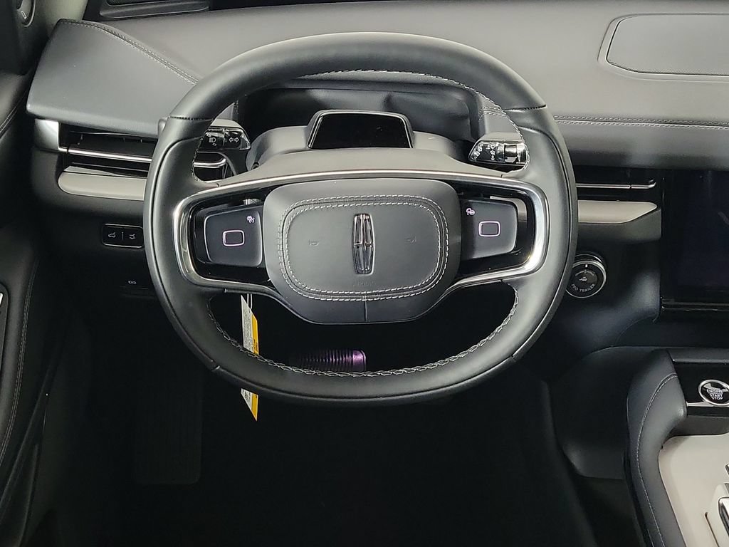 New 2027 Lincoln Navigator Premiere RWD image 12