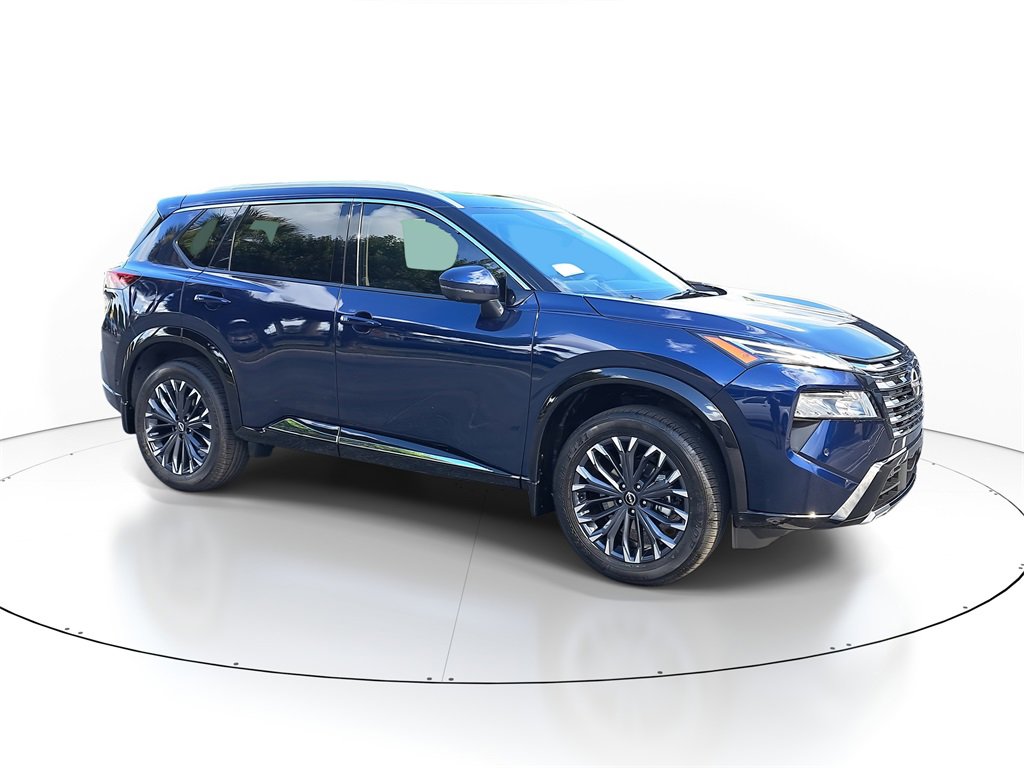 New 2026 Nissan Rogue Platinum image 2