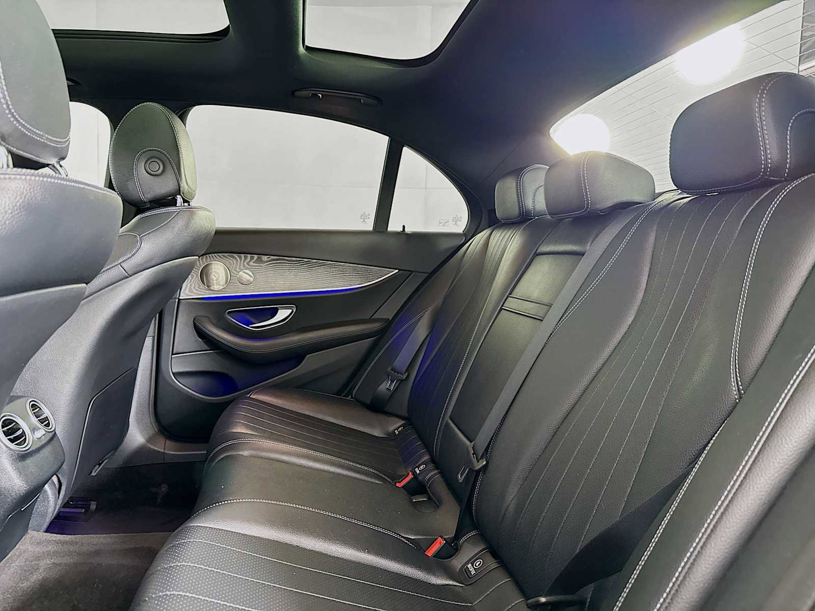 Used 2021 Mercedes-Benz E 350 4MATIC Sedan image 22