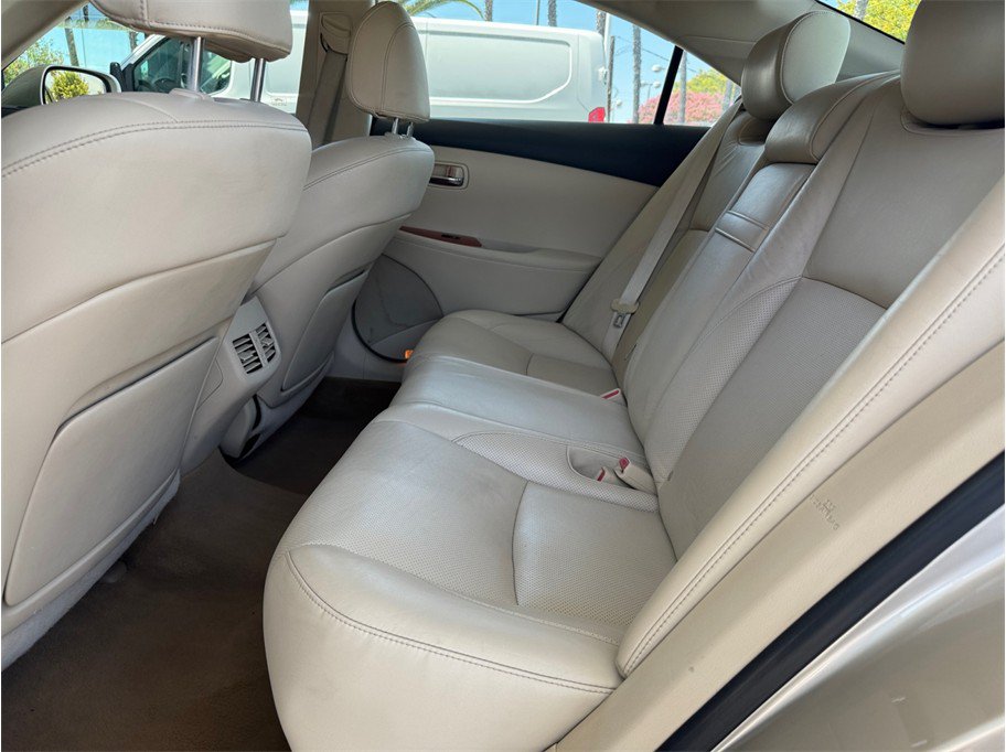 Used 2011 Lexus ES 350 FWD image 21