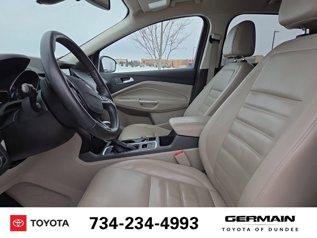 Used 2017 Ford Escape Titanium image 13