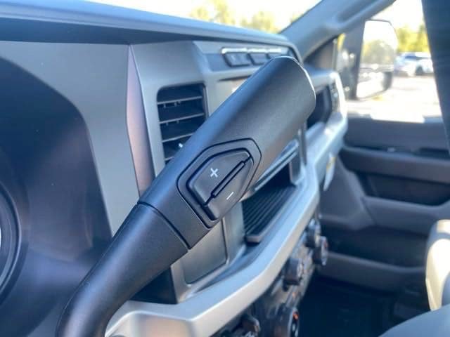 New 2024 Ford F350 XL w/ 360-Degree Camera Package RWD image 21