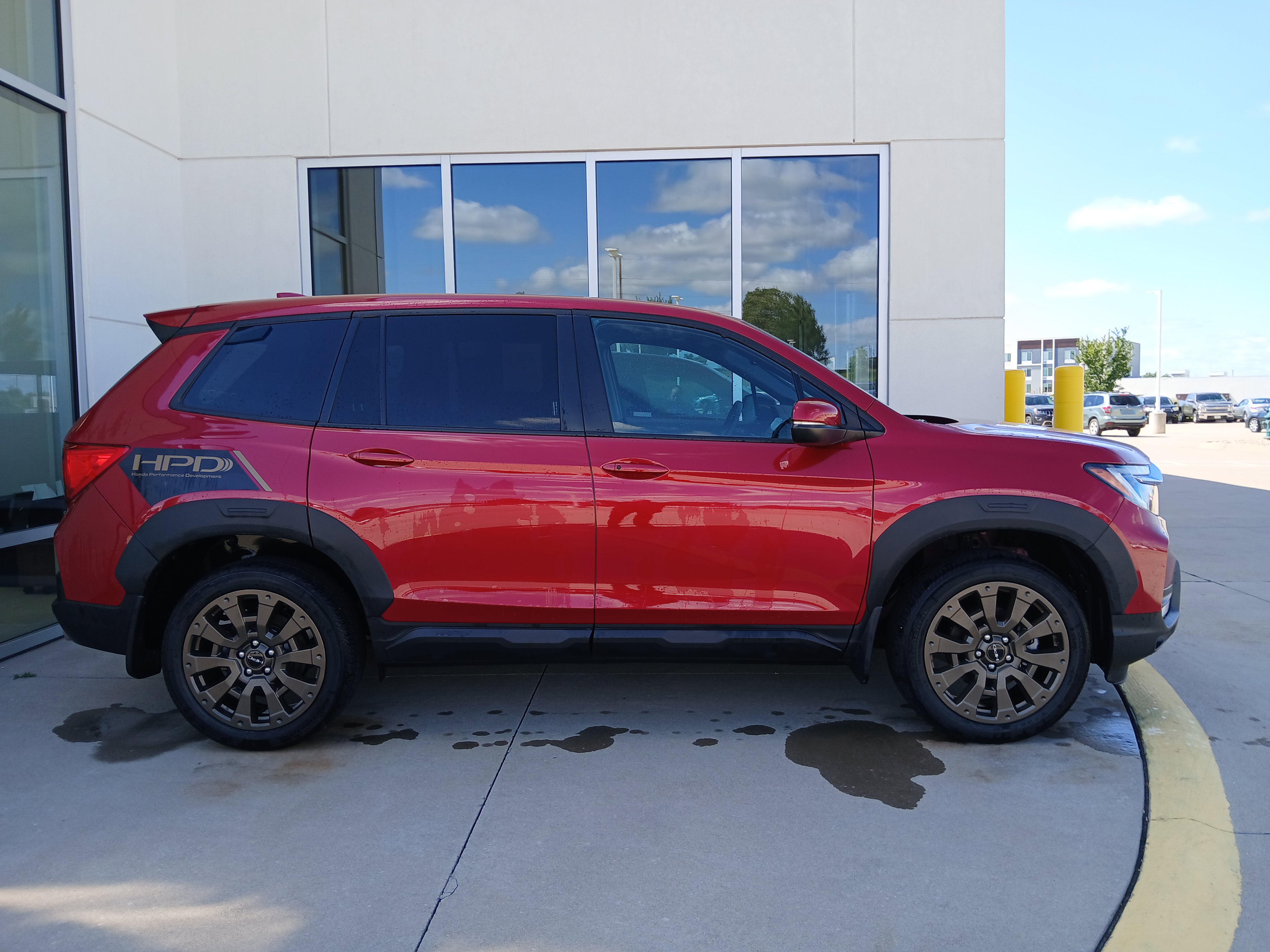 Used 2023 Honda Passport EX-L image 6