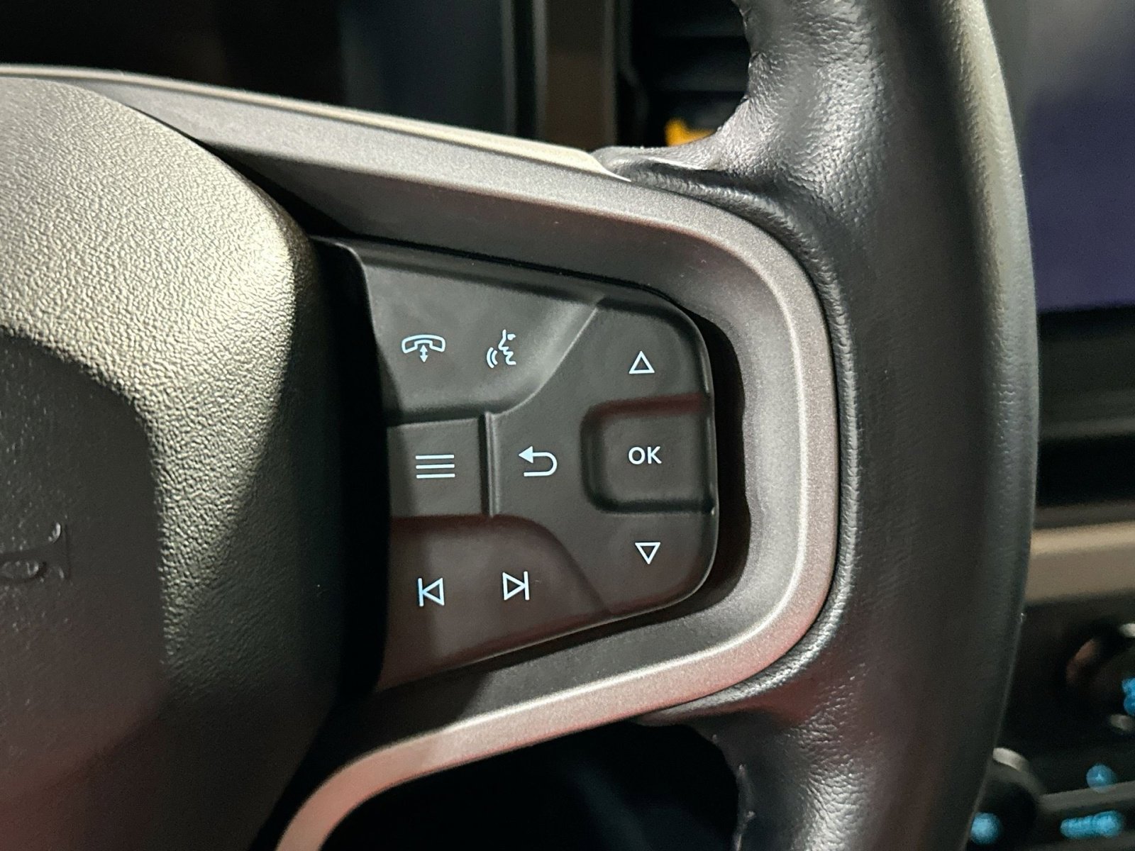 Used 2021 Ford Bronco Badlands image 19