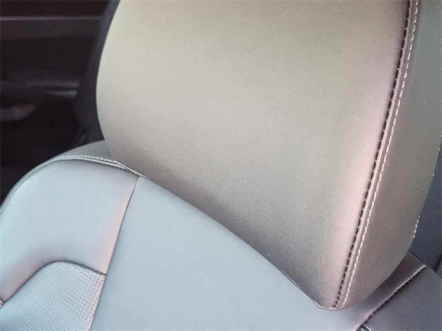 Certified 2025 Kia Sorento EX image 15