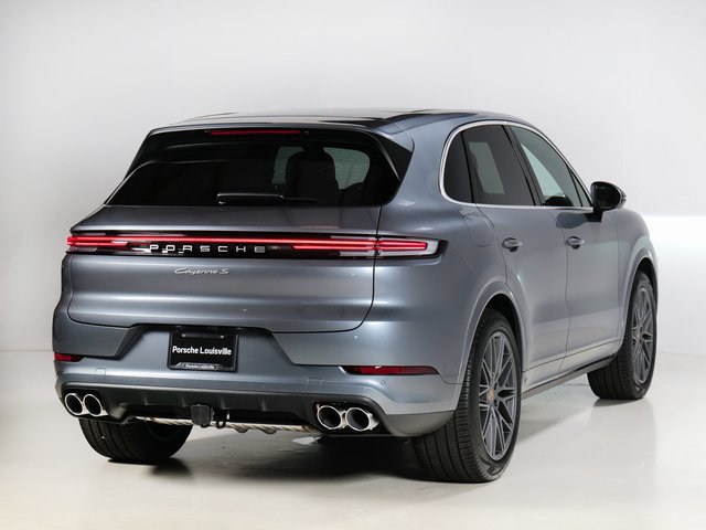 New 2026 Porsche Cayenne S AWD/4WD image 9