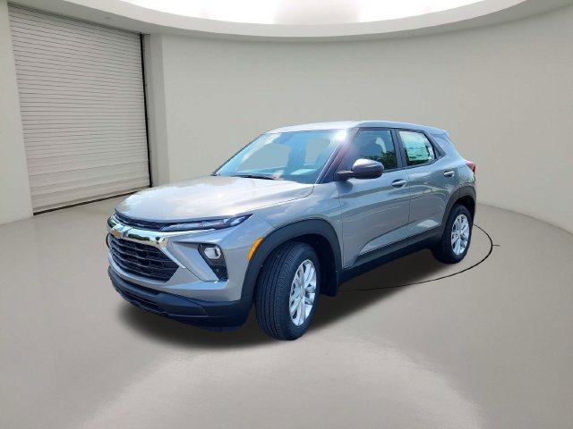 New 2026 Chevrolet TrailBlazer LS FWD image 3
