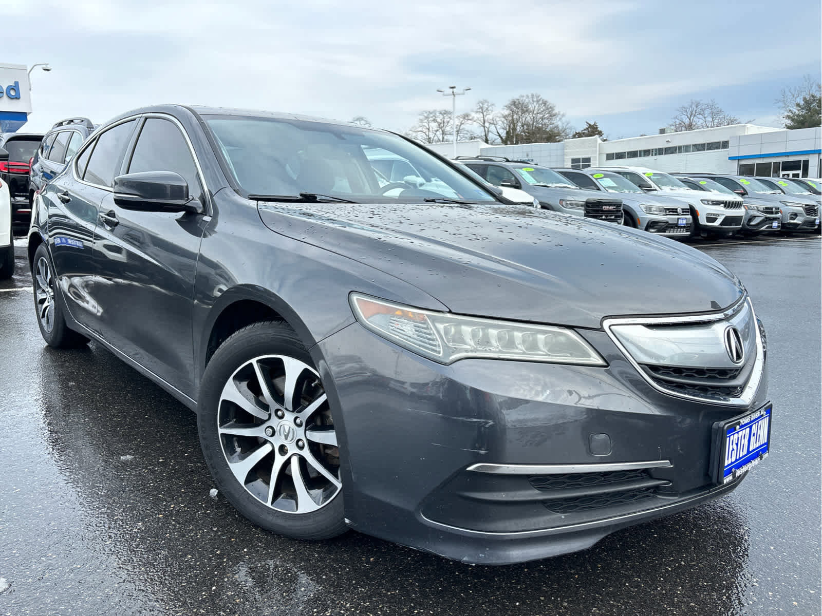 Used 2016 Acura TLX image 2