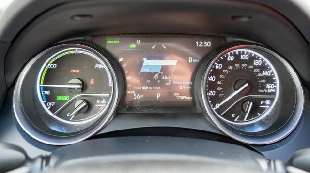 Used 2024 Toyota Camry XSE w/ Cold Weather Package image 21