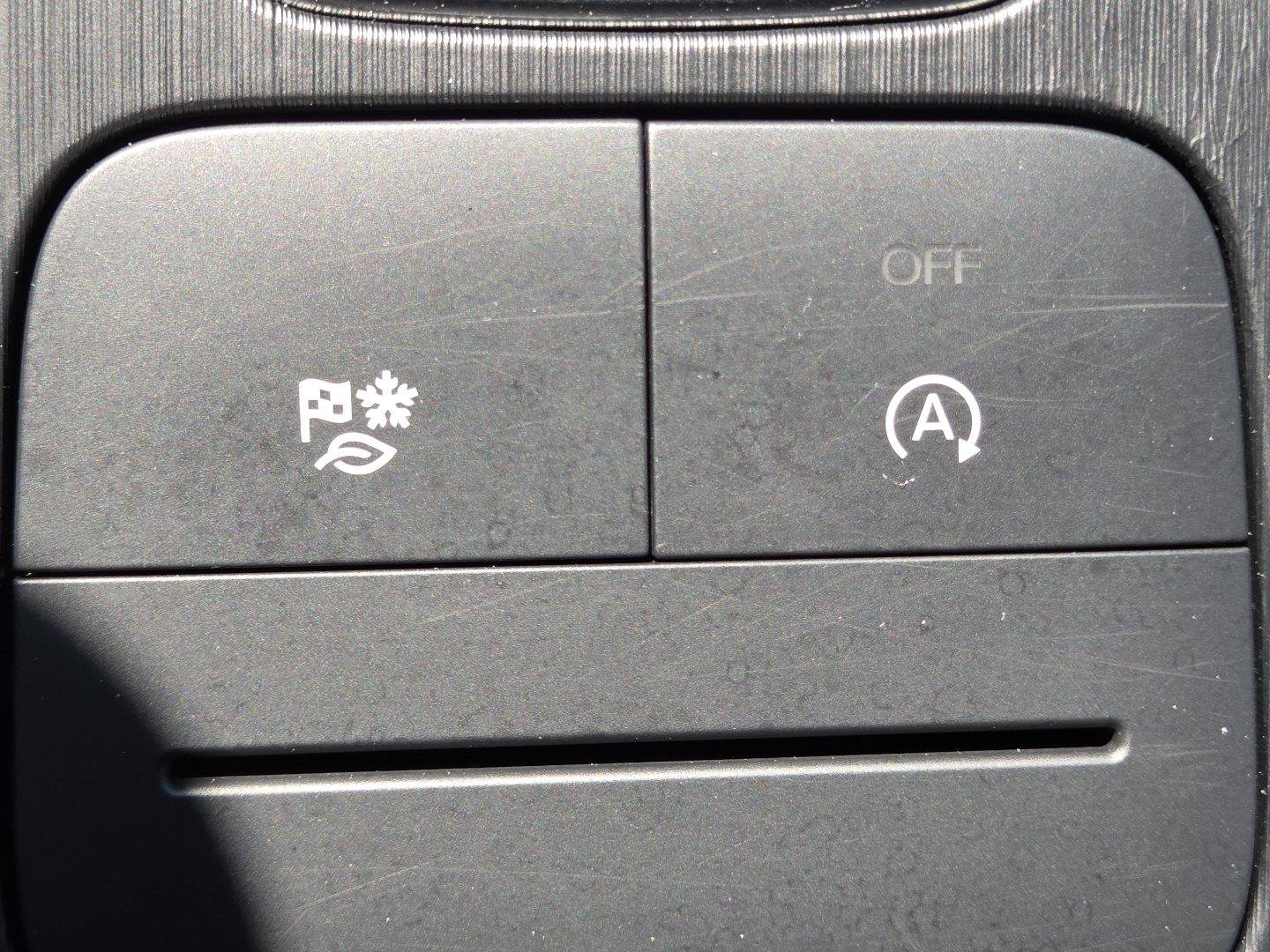 Used 2025 Ford Escape Active FWD image 26