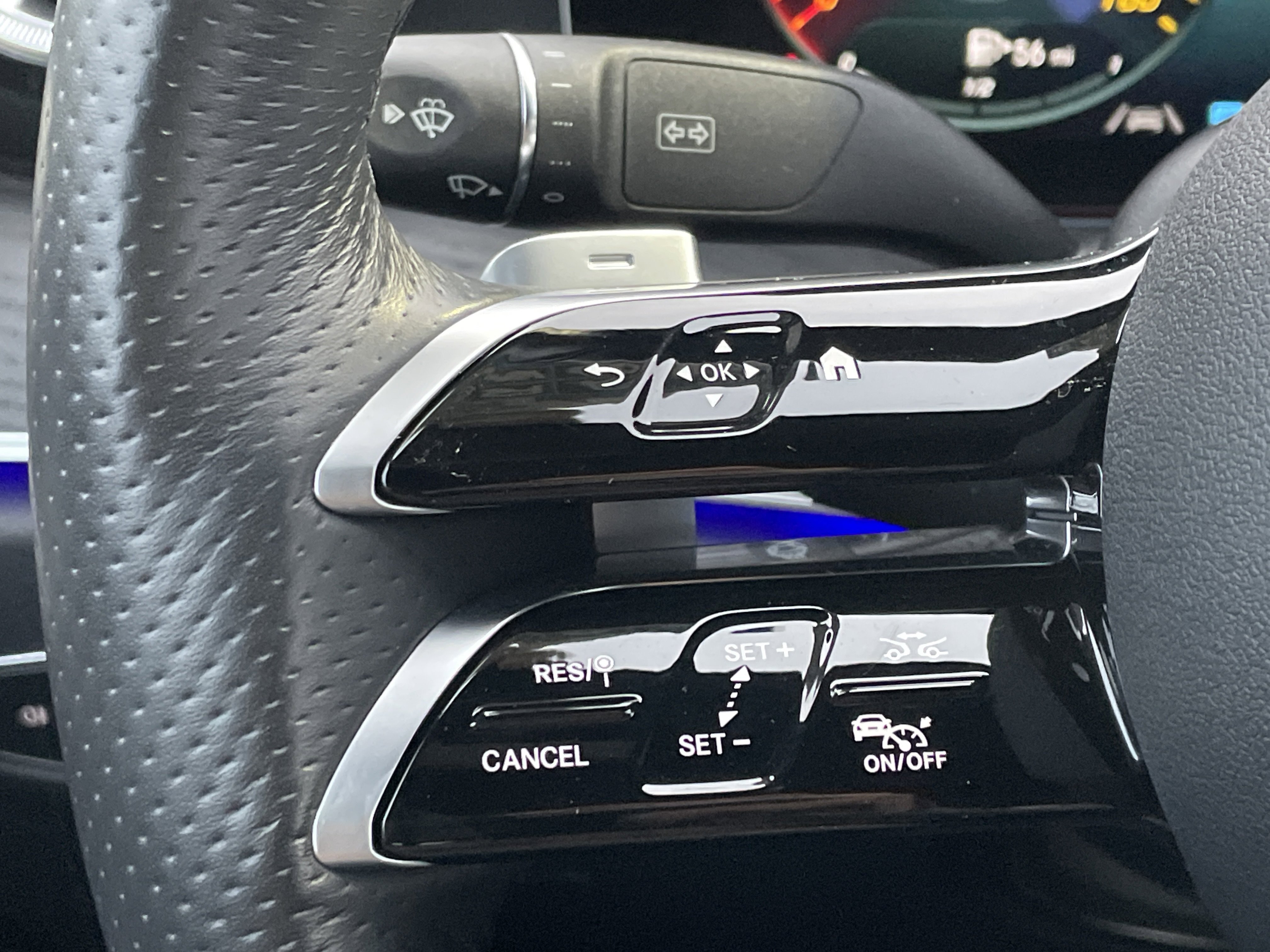 Certified 2023 Mercedes-Benz E 450 4MATIC Cabriolet image 35