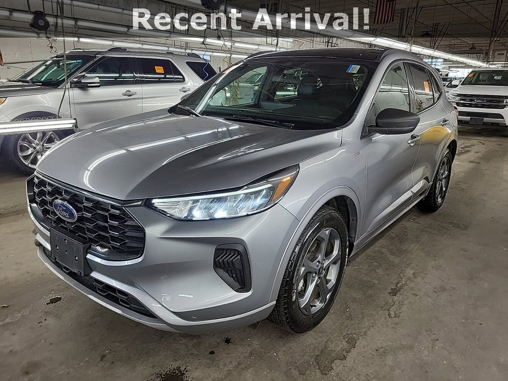 Used 2023 Ford Escape ST-Line w/ Tech Pack #1