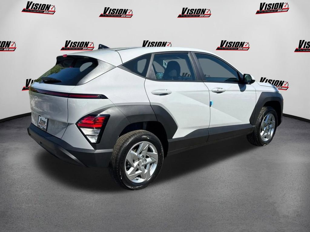 Certified 2026 Hyundai Kona SE image 5