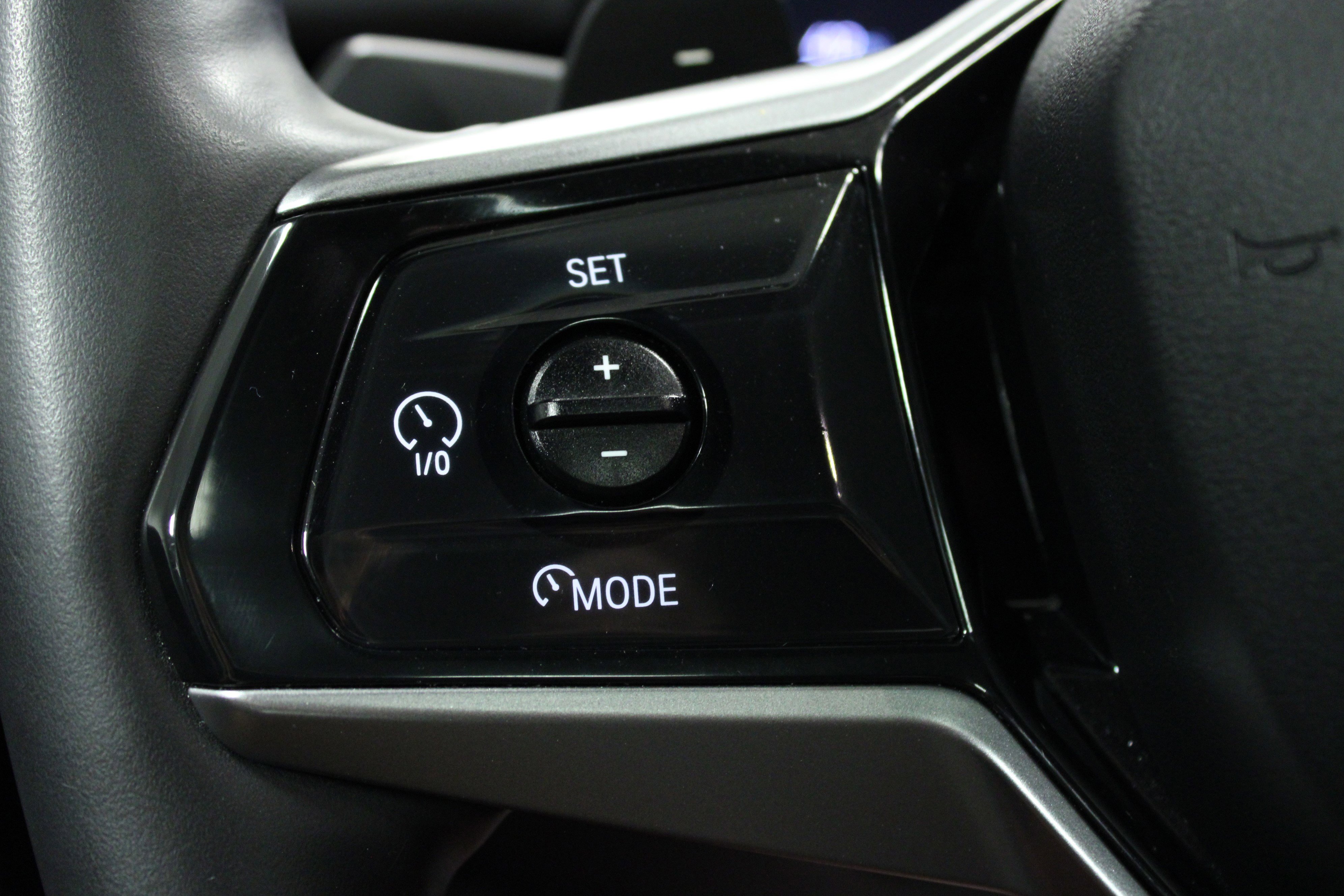 Used 2024 BMW 530i xDrive image 19