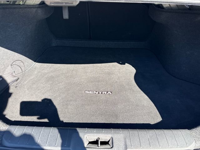 Used 2020 Nissan Sentra SV w/ Lighting Package FWD image 25