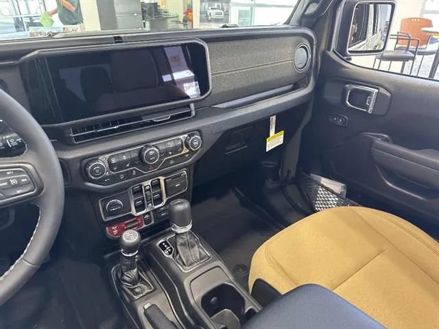 New 2026 Jeep Gladiator Willys AWD/4WD image 10