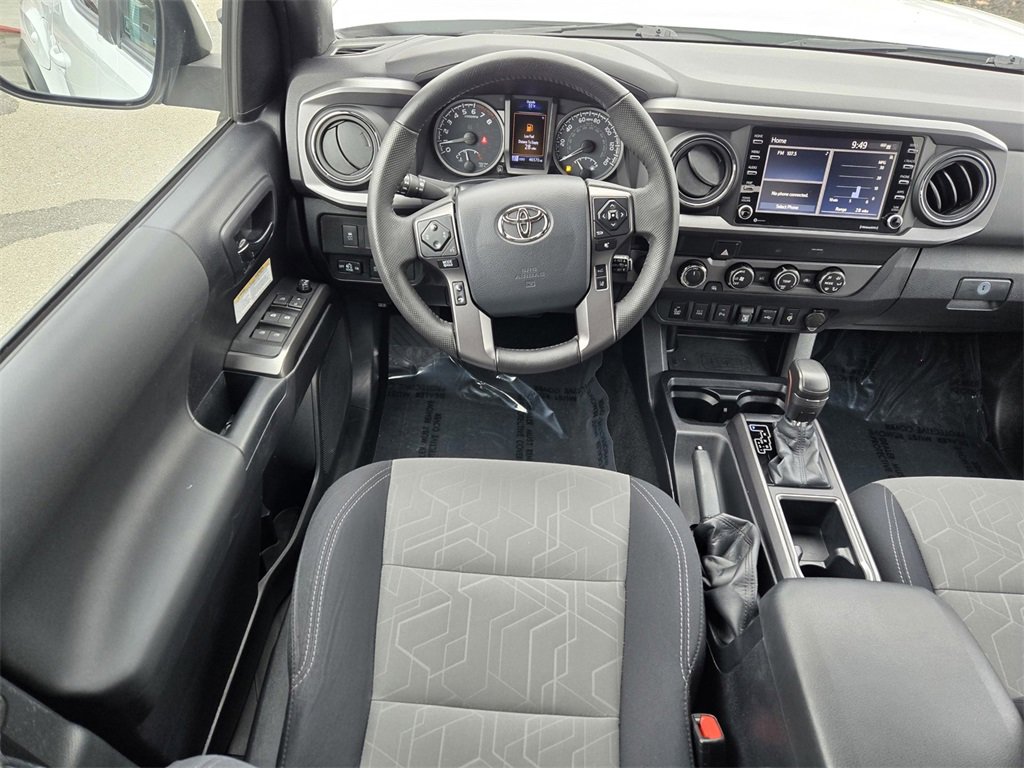 Used 2020 Toyota Tacoma TRD Off-Road image 12