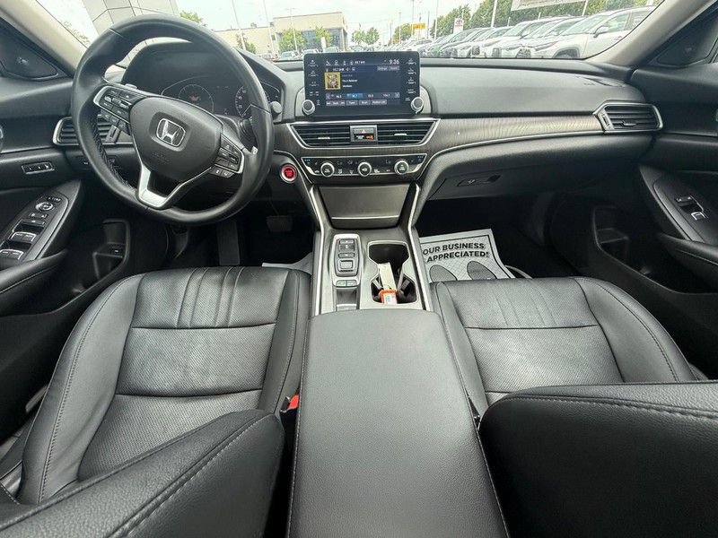 Used 2020 Honda Accord Touring image 13
