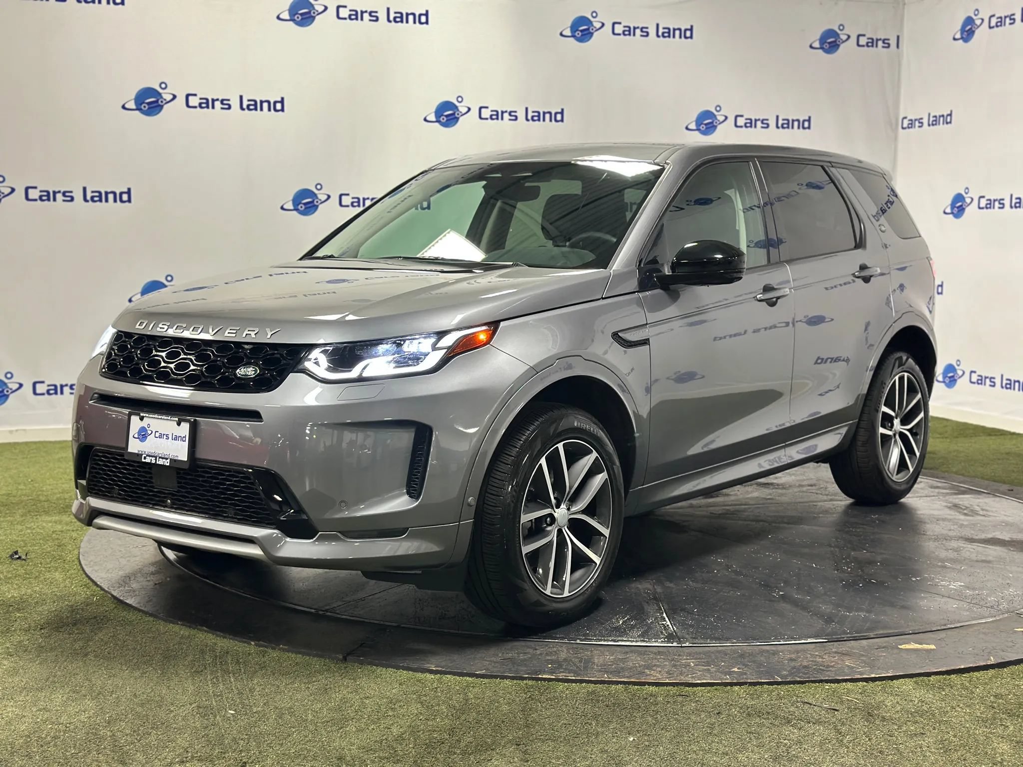 Used 2025 Land Rover Discovery Sport S AWD/4WD image 6
